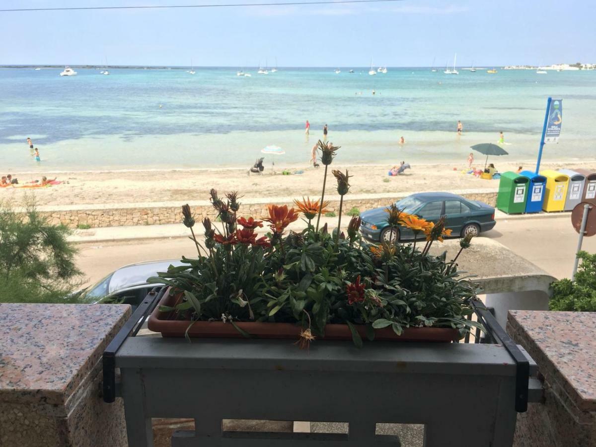 Dimora Del Sole Porto Cesareo Exterior foto